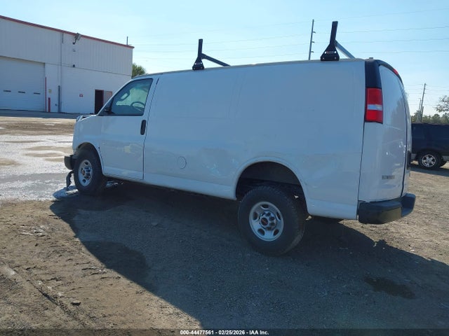 Продажа на аукционе авто 2024 Gmc Savana Cargo Rwd 3500 Regular Wheelbase Work Van, vin: 1GTZ7GFP6R1190247, номер лота: 44477561