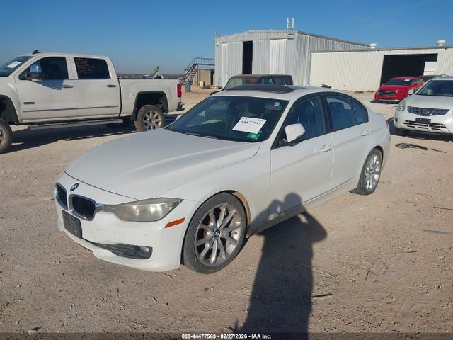 WBA3B1G51ENS81196 BMW 320i