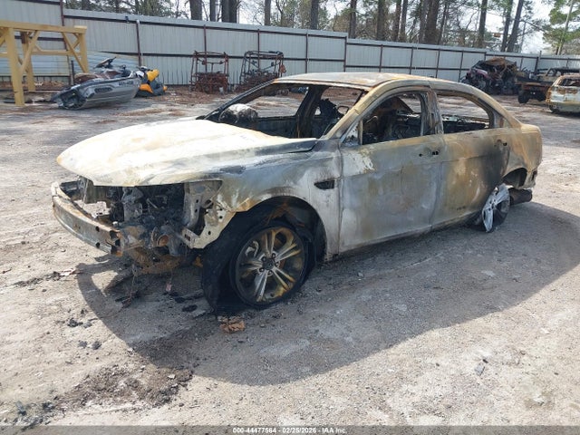 Ford TAURUS SEL 2017 1FAHP2E88HG138998 Image 2