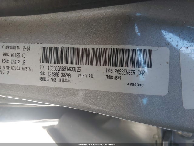 44477608 :رقم المزاد ، 1C3CCCAB8FN633125 vin ، 2015 Chrysler 200 Limited مزاد بيع