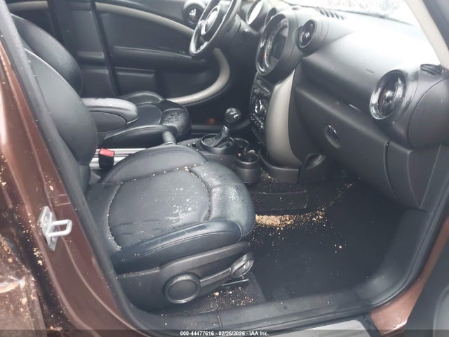 2016 MINI COUNTRYMAN WMWZB3C53GWR48147 Photo 4