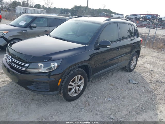 Aukcja sprzedaży 2016 Volkswagen Tiguan S, vin: WVGAV7AX1GW597947, numer aukcji: 44477625