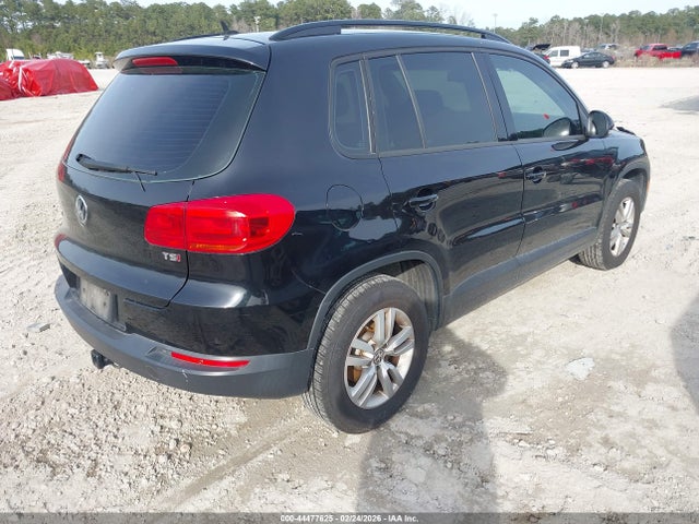 Aukcja sprzedaży 2016 Volkswagen Tiguan S, vin: WVGAV7AX1GW597947, numer aukcji: 44477625