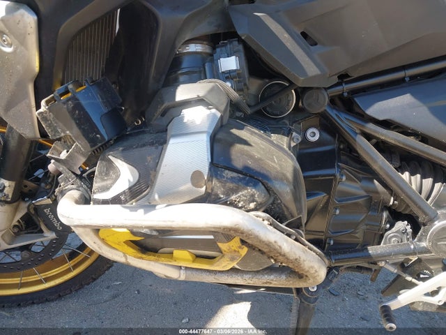 2022 BMW R 1250 WB10M0308N6F03196 Photo 8
