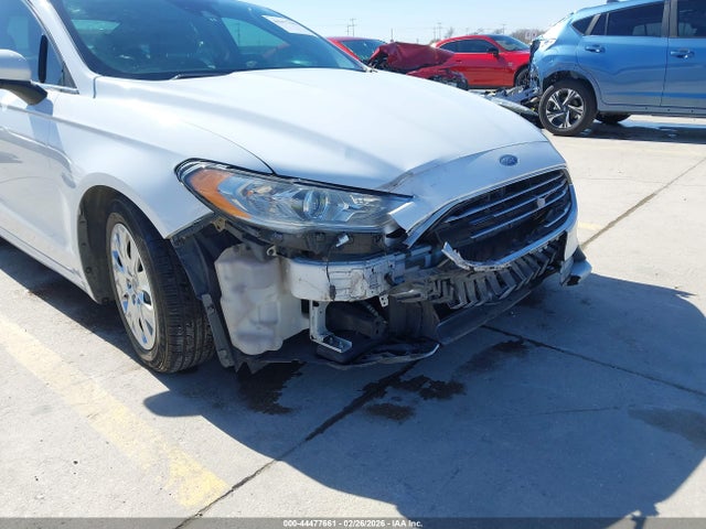 Ford FUSION S 2019 3FA6P0G76KR231602 Image 18