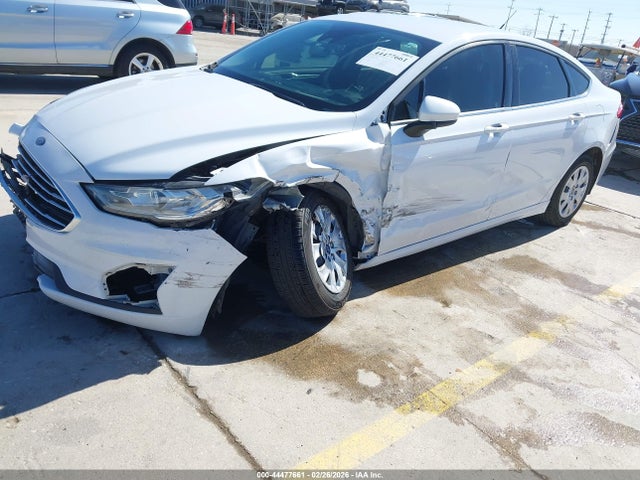 Ford FUSION S 2019 3FA6P0G76KR231602 Image 6