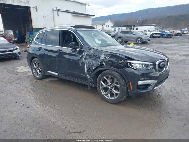 2021 BMW X3 5UXTY5C07M9F26529