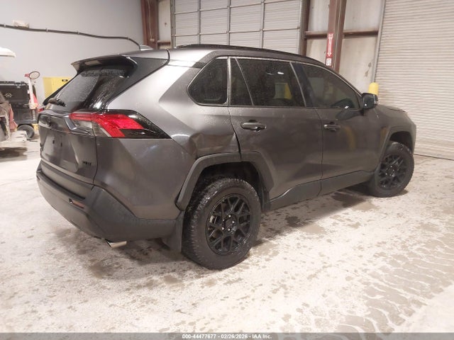 2T3W1RFV3RC255816 Toyota Rav4 Xle