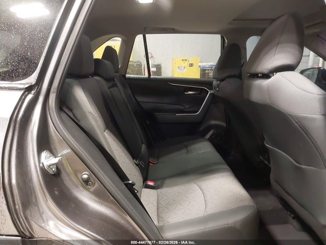 2T3W1RFV3RC255816 Toyota Rav4 Xle