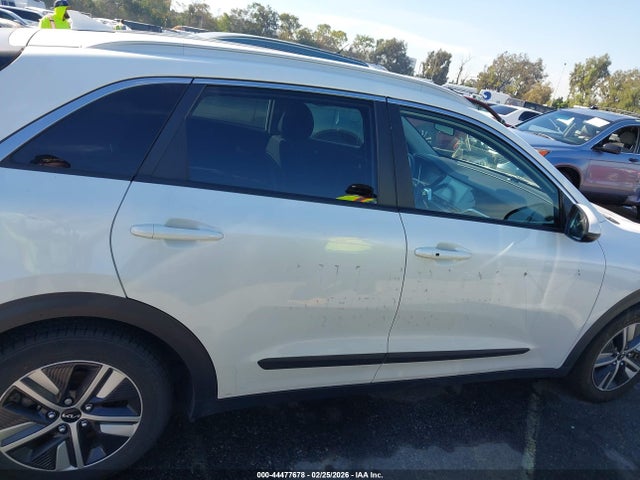 KIA Niro Lxs 2022 KNDCB3LCXN5547866 Image 13
