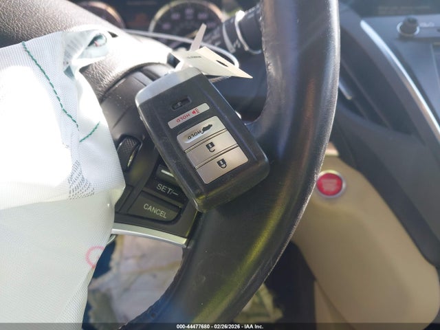 44477680 :رقم المزاد ، 5J8YD4H3XKL017646 vin ، 2019 Acura Mdx Standard مزاد بيع