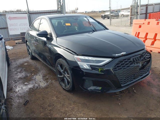 44477696 :رقم المزاد ، WAUAUDGY6RA027199 vin ، 2024 Audi A3 Premium 40 Tfsi Front-wheel Drive S Tronic مزاد بيع