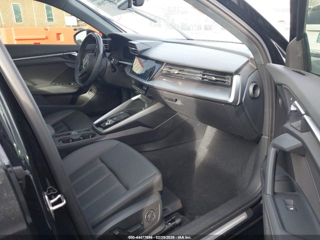 44477696 :رقم المزاد ، WAUAUDGY6RA027199 vin ، 2024 Audi A3 Premium 40 Tfsi Front-wheel Drive S Tronic مزاد بيع