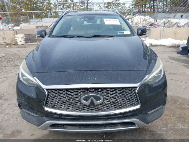 2017 Infiniti Qx30 Premium მანქანა იყიდება აუქციონზე, vin: SJKCH5CR8HA020139, აუქციონის ნომერი: 44477718