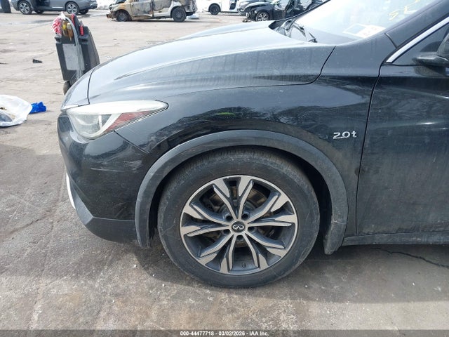 2017 Infiniti Qx30 Premium მანქანა იყიდება აუქციონზე, vin: SJKCH5CR8HA020139, აუქციონის ნომერი: 44477718