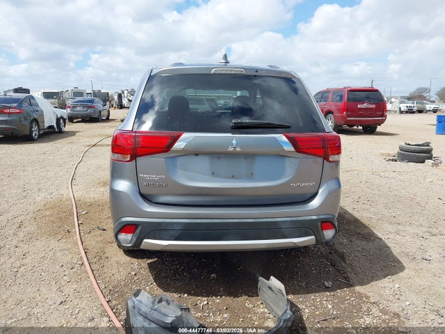 Продаж на аукціоні авто 2018 Mitsubishi Outlander Es, vin: JA4AD2A3XJZ053082, номер лоту: 44477746