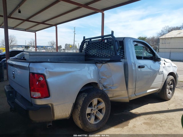 3C6JR6AG0HG783036 RAM 1500 Tradesman 4x2 6&#039;4 Box