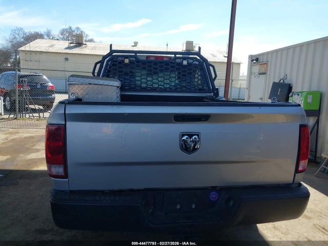 3C6JR6AG0HG783036 RAM 1500 Tradesman 4x2 6&#039;4 Box