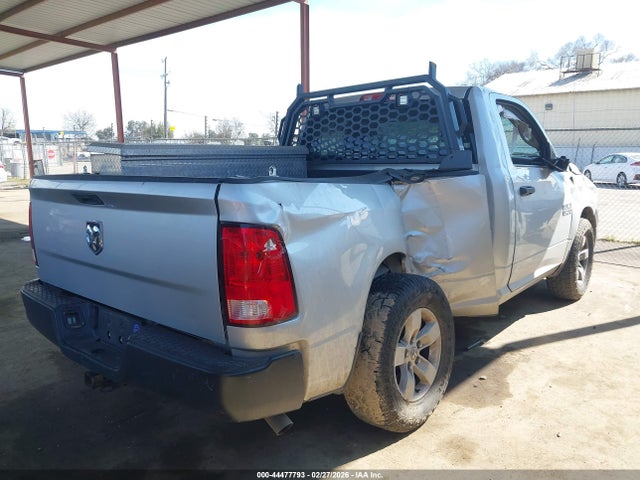 3C6JR6AG0HG783036 RAM 1500 Tradesman 4x2 6&#039;4 Box