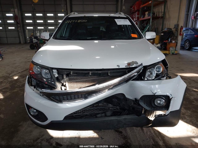 2013 Kia Sorento Ex მანქანა იყიდება აუქციონზე, vin: 5XYKU4A63DG408225, აუქციონის ნომერი: 44477800