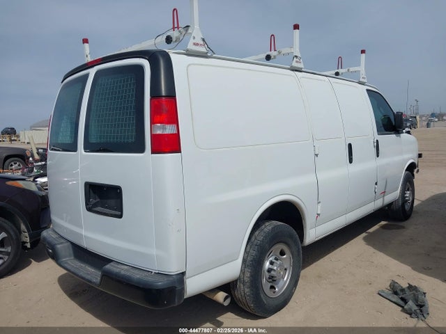 1GCWGAFP1M1251996 Chevrolet Express Cargo Rwd 2500 Regular Wheelbase Wt
