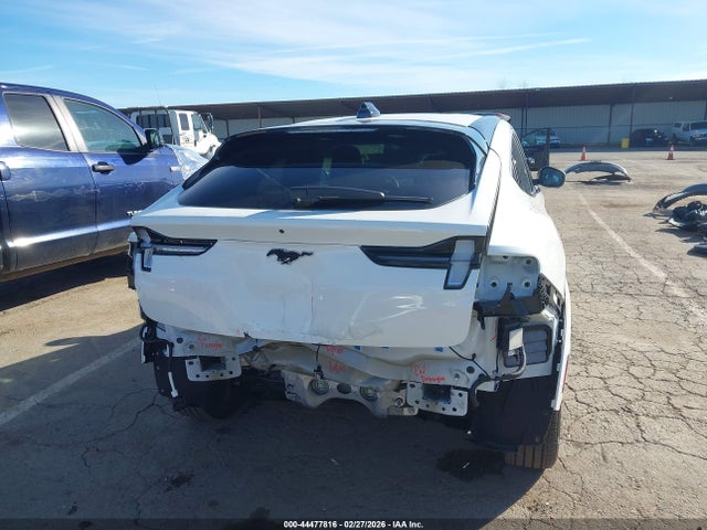 Ford Mustang Mach-e Premium 2025 3FMTK3R76SMA38756 Image 17