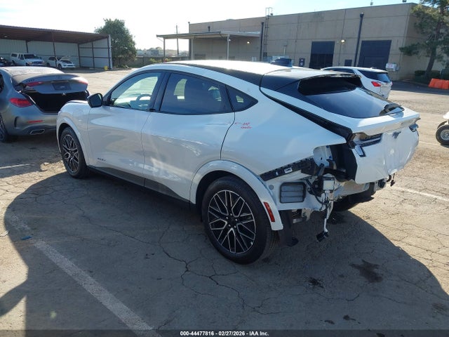 Ford Mustang Mach-e Premium 2025 3FMTK3R76SMA38756 Image 3