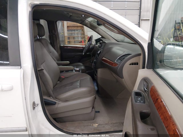 Продажа на аукционе авто 2013 Chrysler Town & Country Touring, vin: 2C4RC1BG0DR540992, номер лота: 44477822