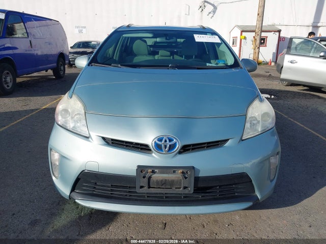 Toyota Prius Three 2014 JTDKN3DU8E1783014 Image 12
