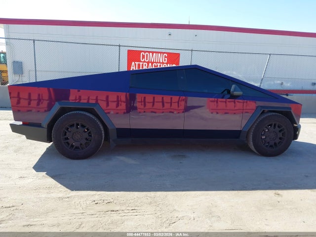 Продаж на аукціоні авто 2024 Tesla Cybertruck, vin: 7G2CEHED7RA019100, номер лоту: 44477853