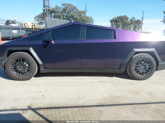 Продаж на аукціоні авто 2024 Tesla Cybertruck, vin: 7G2CEHED7RA019100, номер лоту: 44477853