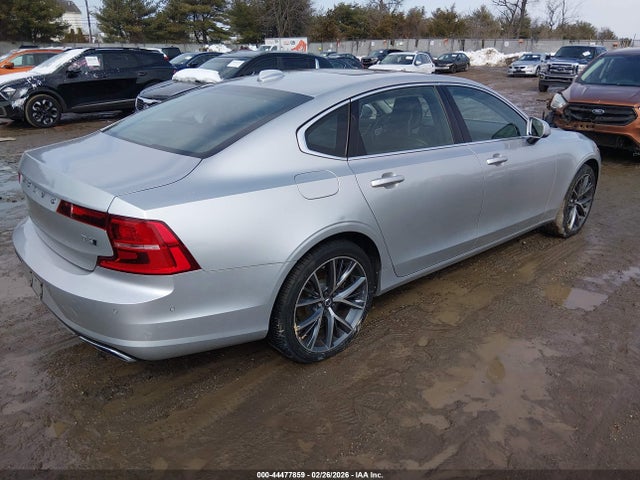 2018 VOLVO S90 LVY992MK5JP033081 Photo 3