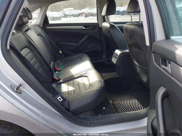 Aukcja sprzedaży 2015 Volkswagen Passat 1.8t Se, vin: 1VWBT7A3XFC004207, numer aukcji: 44477863