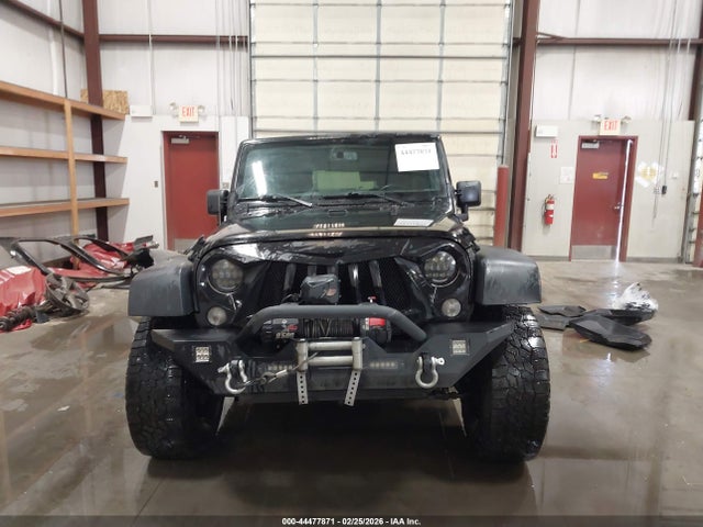 1C4AJWAG0JL813791 Jeep Wrangler Jk Sport S 4x4