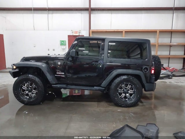 1C4AJWAG0JL813791 Jeep Wrangler Jk Sport S 4x4