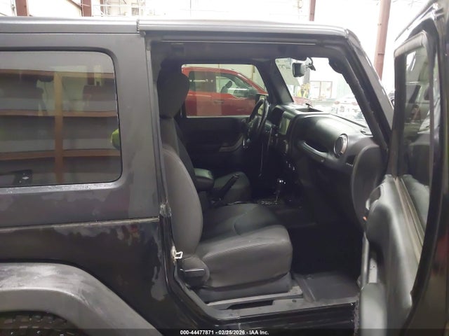 2018 JEEP WRANGLER JK 1C4AJWAG0JL813791 Photo 4