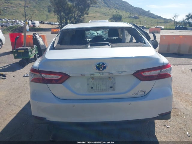 4T1B21HK4JU007053 Toyota Camry Hybrid Xle