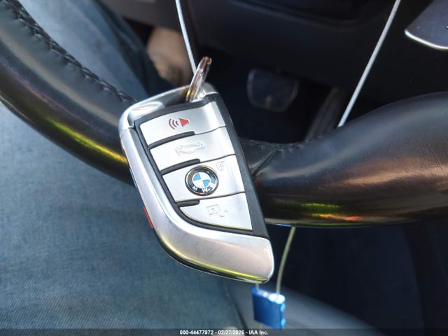 44477972 :رقم المزاد ، WBAJE7C50KWW12654 vin ، 2019 Bmw 540i Xdrive مزاد بيع