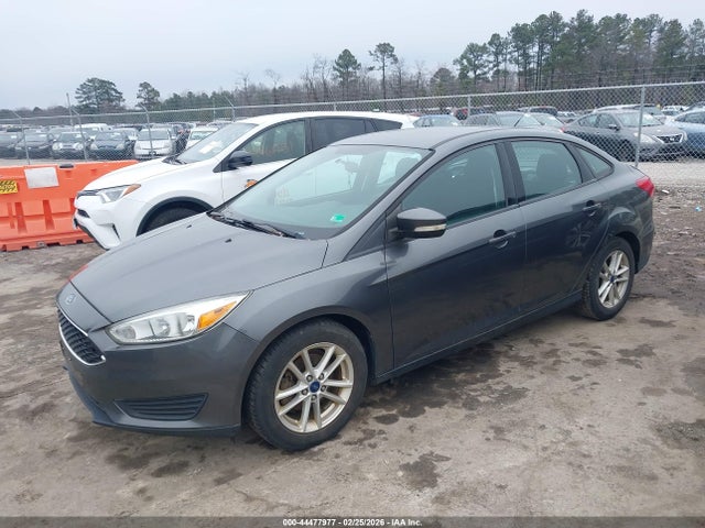 Ford FOCUS SE 2017 1FADP3FE8HL255948 Image 2