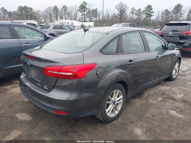 Ford FOCUS SE 2017 1FADP3FE8HL255948 Image 4