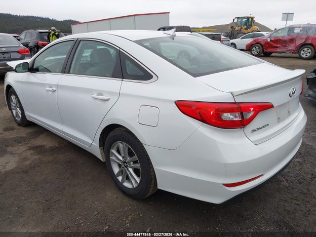 Hyundai SONATA SE 2015 5NPE24AF3FH137410 Image 3