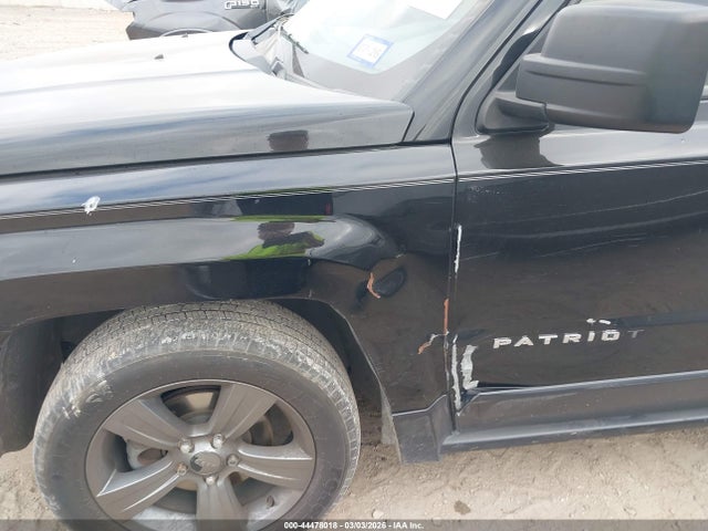 1C4NJRFBXFD271102 Jeep Patriot High Altitude Edition