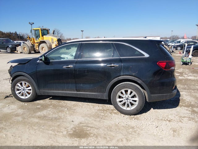 Продажа на аукционе авто 2019 Kia Sorento 2.4l Lx, vin: 5XYPG4A31KG530548, номер лота: 44478039