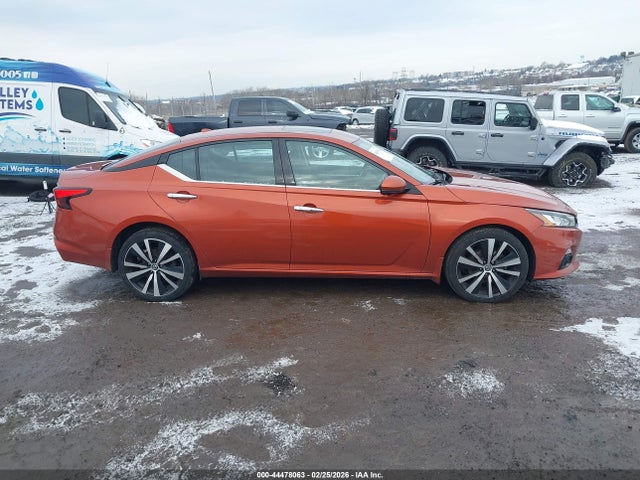 1N4BL4FW3KN316054 Nissan Altima 2.5 Platinum