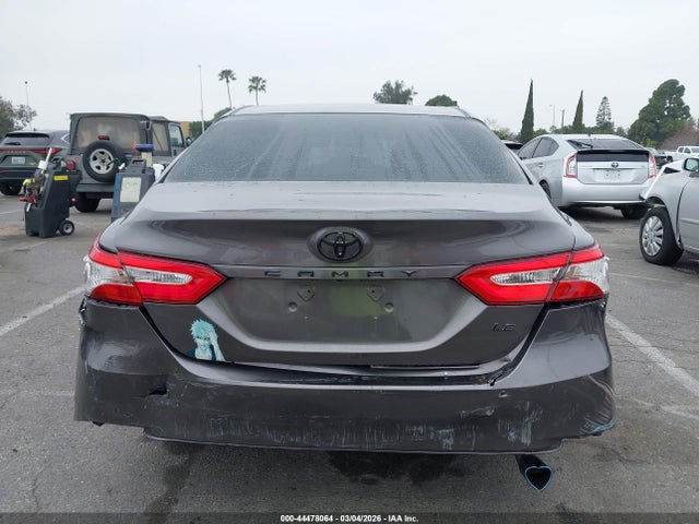 4T1B11HK7JU037635 Toyota CAMRY LE