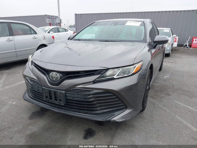 4T1B11HK7JU037635 Toyota CAMRY LE