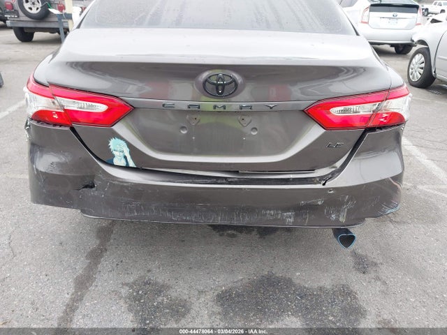 4T1B11HK7JU037635 Toyota CAMRY LE