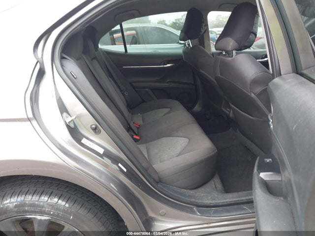 4T1B11HK7JU037635 Toyota CAMRY LE