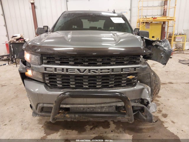 Продаж на аукціоні авто 2021 Chevrolet Silverado 1500 4wd  Standard Bed Custom, vin: 3GCPYBEKXMG276135, номер лоту: 44478084