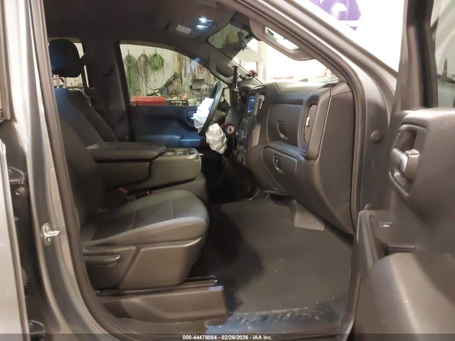 Продаж на аукціоні авто 2021 Chevrolet Silverado 1500 4wd  Standard Bed Custom, vin: 3GCPYBEKXMG276135, номер лоту: 44478084